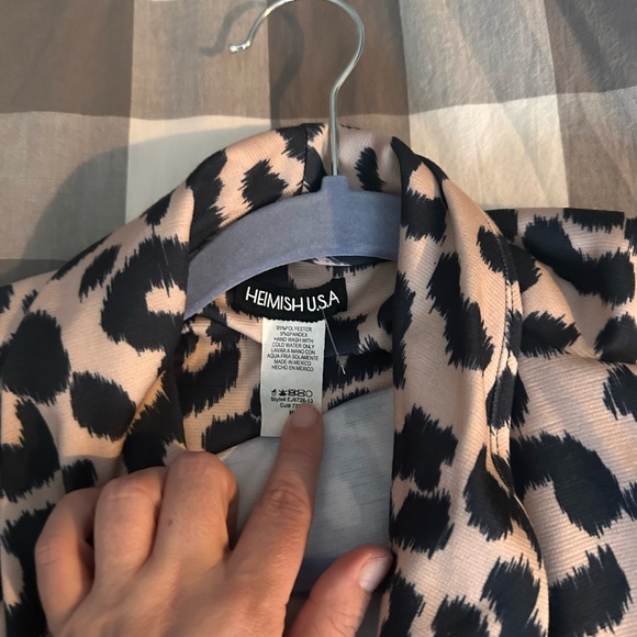 Blazer - Picture 2 of 4